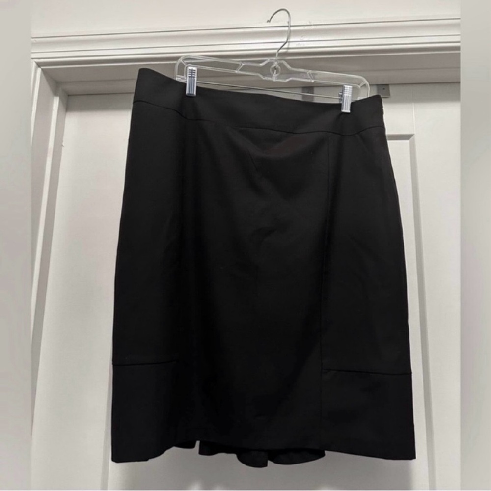 🌹 Black THE LIMITED Ruffle Hem Skirt - Size 14